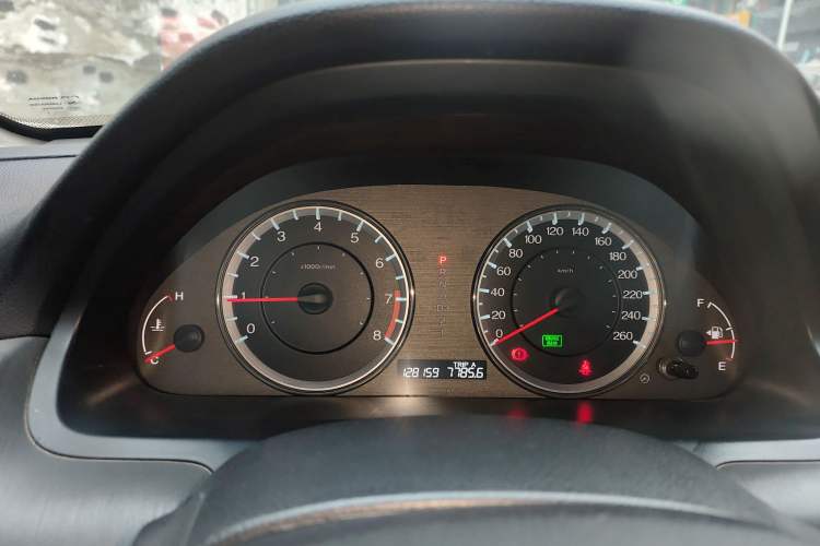 Used Honda Accord 2012 2.0L SE Instrument Cluster
