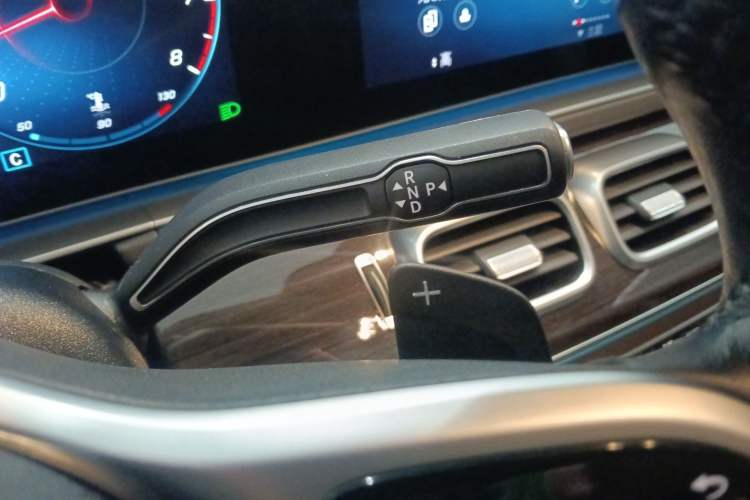 Used Mercedes-Benz GLE 2021 GLE 350 4MATIC Dynamic Edition Gear Lever