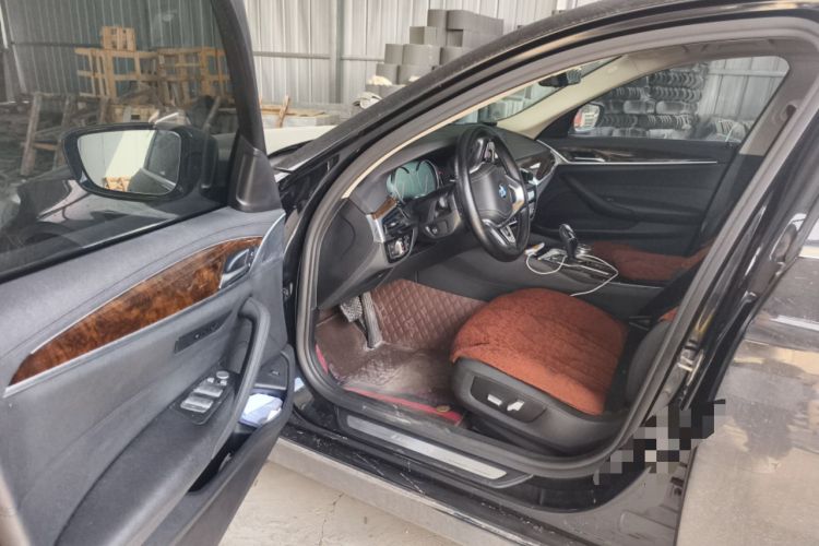 Used BMW 5 Series 2018 525Li Luxury Package Driver Seat