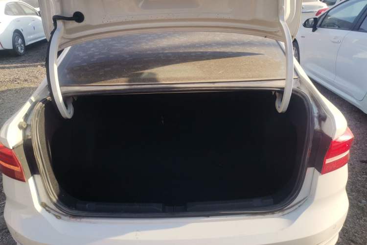 Used Volkswagen Lavida 2019 1.5L Automatic Fashion Edition China VI