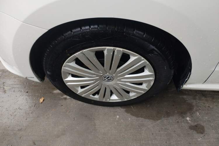 Used Volkswagen Polo 2018 1.5L Automatic Enjoyment Model Left Front Wheel Hub