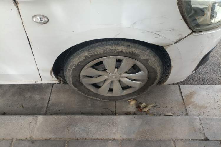 Used Citroen Elysee 2014 1.6L Manual Fashion Model CNG