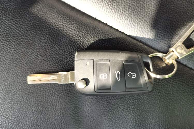 Used Skoda Octavia 2019 TSI230 DSG Smart & Comfort Edition China VI Standard
