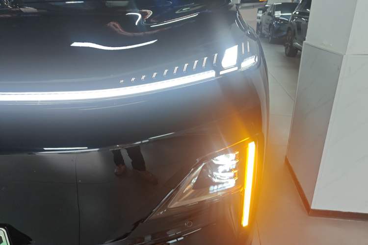 Used Deepal S09 2025 Rear-Drive Ultra+
