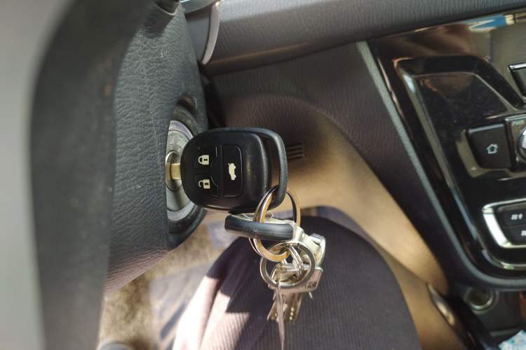 Used Changan Alsvin V7 2016 1.6L Manual Enjoyment Model China IV Standard