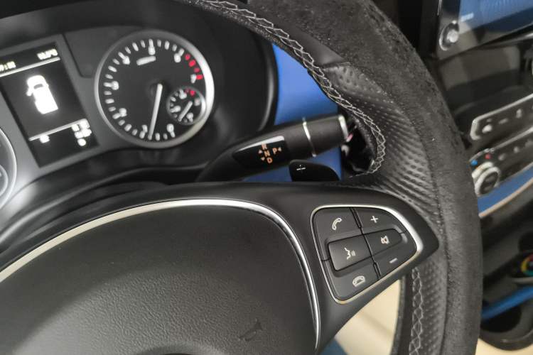 Used Mercedes-Benz Vito 2018 2.0T Business Version China VI Emission Standard