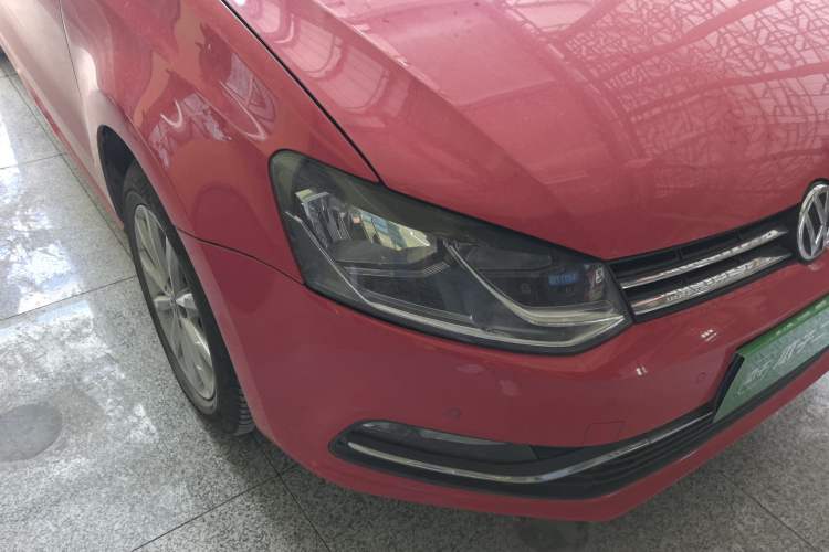 Used Volkswagen Polo 2016 1.6L Automatic Luxury Model
