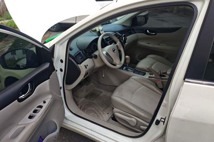 Used Nissan Tiida 2011 1.6L CVT Comfort Model
