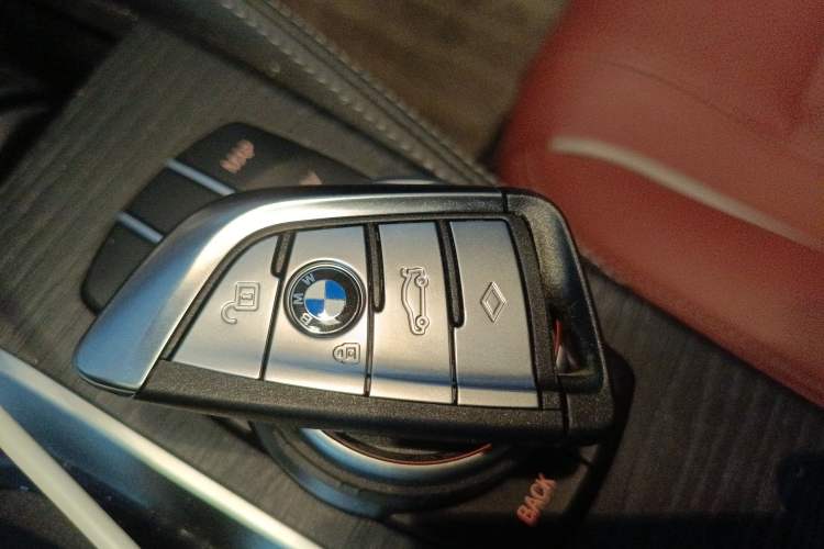 Used BMW 5 Series 2022 Second Facelift 530Li Leading Edition M Sport Package