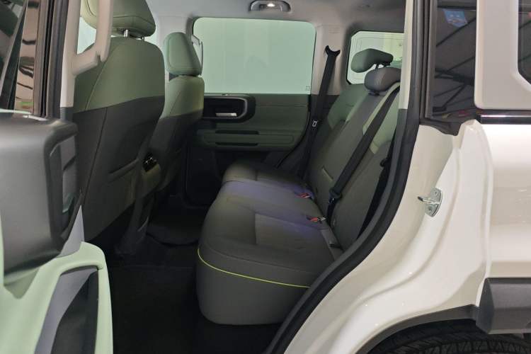 Used BAIC Off-Road BJ40 Electric Drive 2025 Advanced Edition