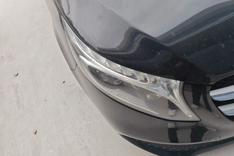 Used Mercedes-Benz V-Class 2021 V 260 Avantgarde Edition