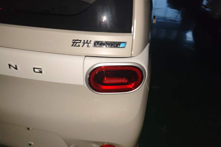Used Wuling Hongguang MINIEV 2024 3rd Generation 215km Youth Edition