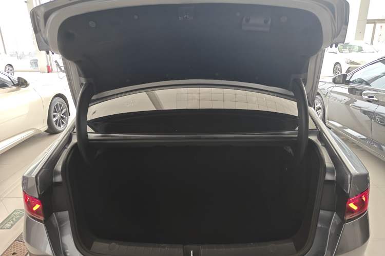 Used BYD Qin PLUS 2021 EV 500KM Luxury Model