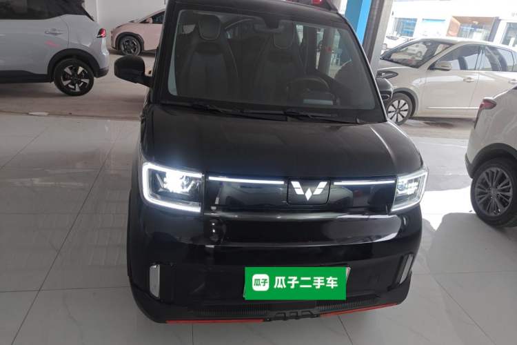 Used Wuling Hongguang MINIEV 2022 GAMEBOY 300km Enthusiast Model with Lithium Iron Phosphate Front