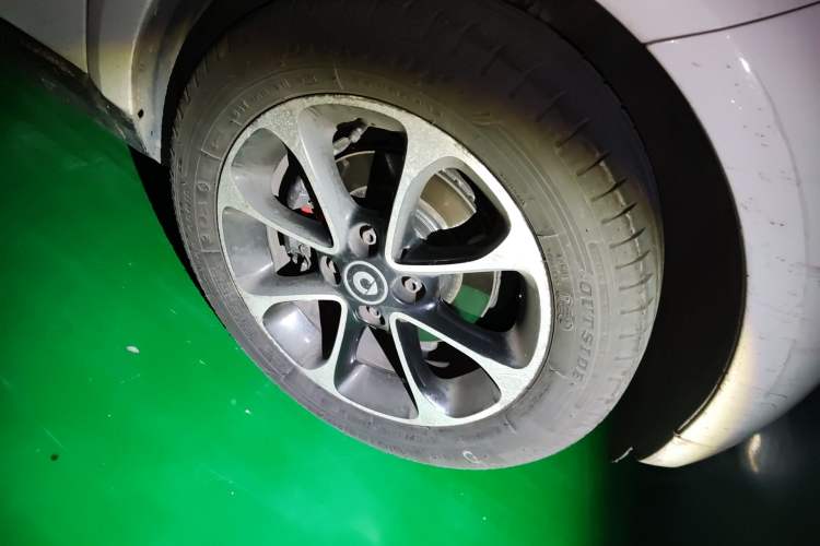 Used smart fortwo 2015 1.0L 52 kW Hardtop Passion Edition
