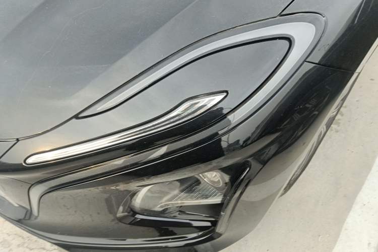 Used Hongqi E-QM5 2023 560km PLUS Left Front Headlight