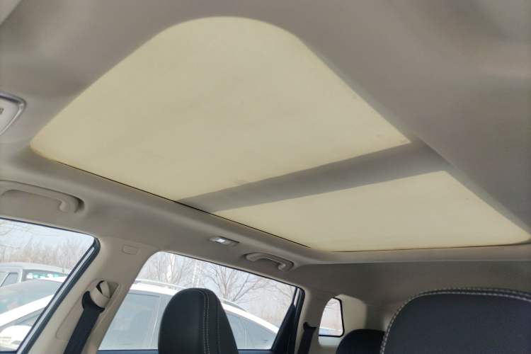 Used Geely Auto Emgrand X7 Sport 2020 1.8TD DCT Two-Wheel Drive Smart Connect 4G-Enabled Version Headliner