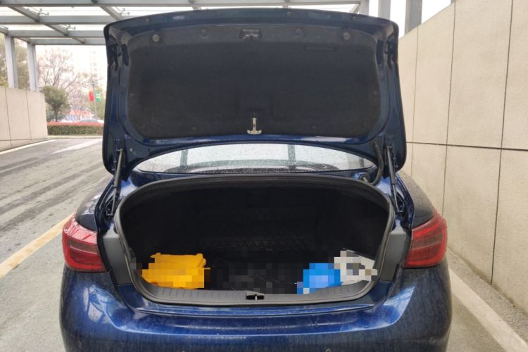 Used Infiniti Q50L 2021 2.0T Enjoyment Edition Trunk