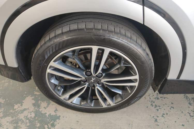 Used XPeng G6 2023 755 Ultra-Long Range Max Right Rear Wheel Hub