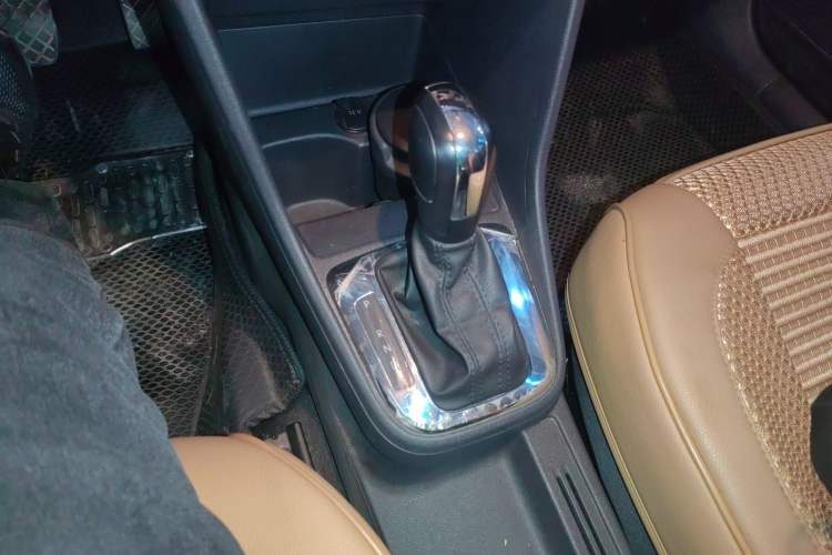 Used Volkswagen Jetta 2015 Value Edition 1.6L Automatic Fashion Version