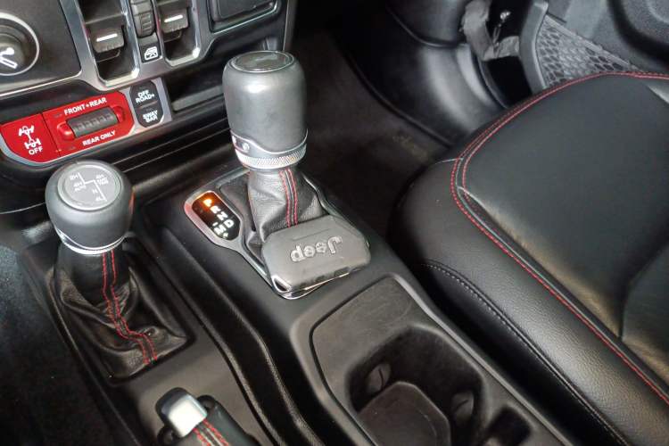 Used Jeep Wrangler 2021 2.0T Robin Hood Four-Door Edition Vehicle Key