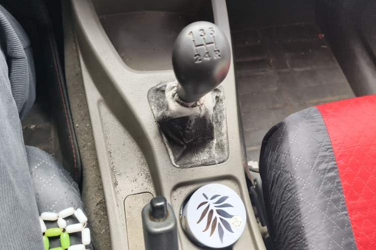 Used Wuling Rongguang V 2019 1.5L Van - Utility Model Gear Lever
