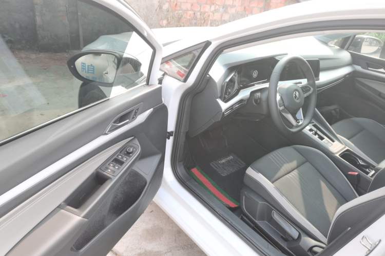 Used Volkswagen Golf 2023 Facelift 280TSI DSG Pro