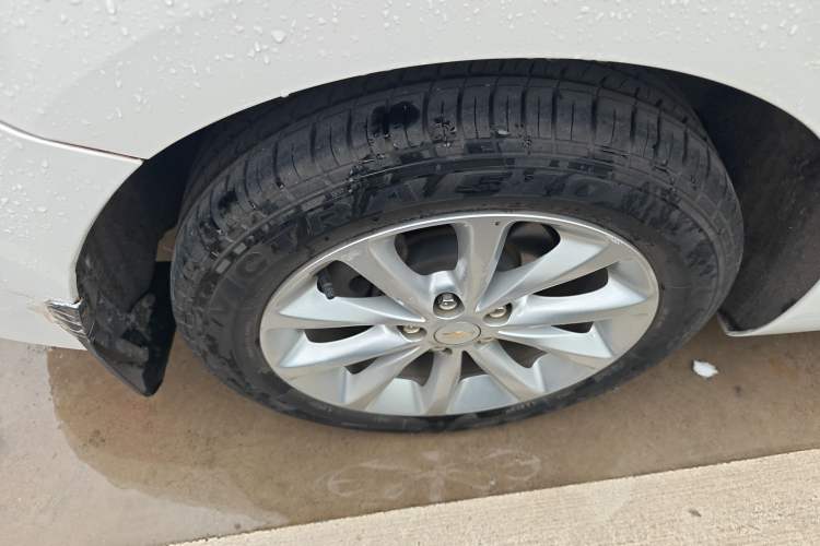 Used Chevrolet Cruze 2017 1.5L Manual Pioneer Edition
