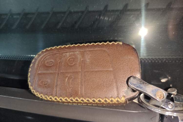 Used Jeep Cherokee 2016 2.4L Leading Edition Interior 1