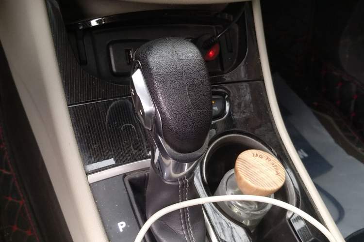 Used Buick Verano 2017 Sedan 15S Automatic Entry Model Gear Lever