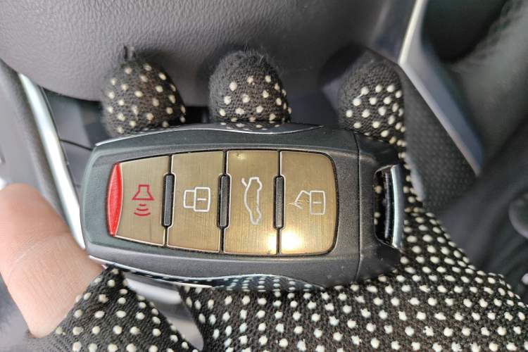 Used Haval H6 2017 Blue Label 1.3T Automatic Two-Wheel Drive Luxury Model