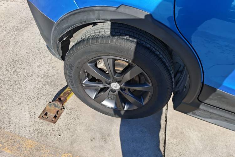 Used BYD Yuan New Energy 2019 EV360 Smart Connect Leading Model Right Rear Wheel Hub