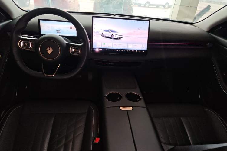 Used Baojun Enjoy 2025 Plug-in Hybrid 140km Luxury Edition