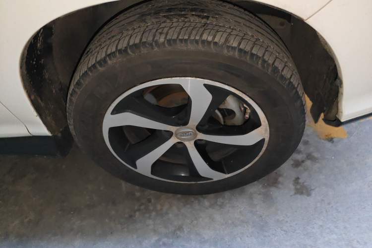 Used BYD S7 2016 2.0T Automatic Prestige Plus
