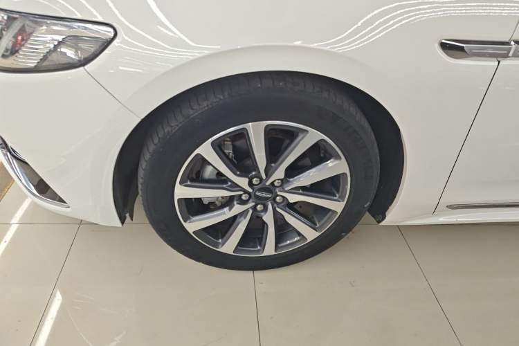 Used Lincoln Continental 2019 2.0T Two-Wheel Drive Luxury Edition China VI Standard