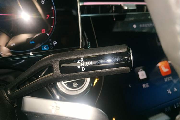 Used Mercedes-Benz E-Class 2025 Facelift E 300 L Luxury Edition