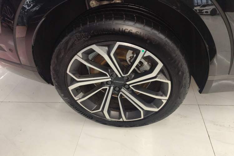 Used Lynk & Co 09 EM-P 2025 2.0TD EM-P Four-Wheel Drive Max Five Seats