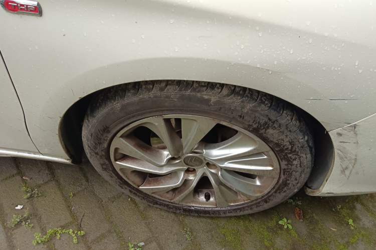 Used Citroen C4L 2014 1.6THP Intelligent Drive Automatic Dynamic Model Right Front Wheel Hub