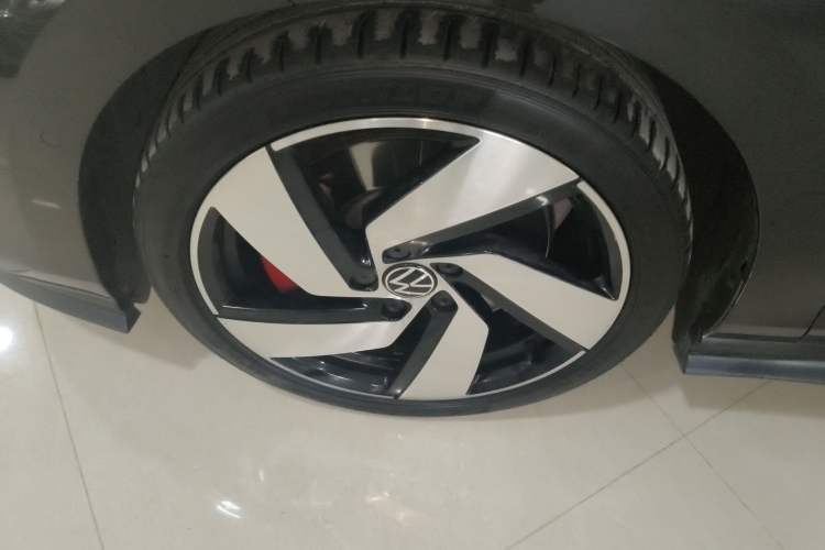 Used Volkswagen Golf GTI 2021 380TSI DSG GTI
