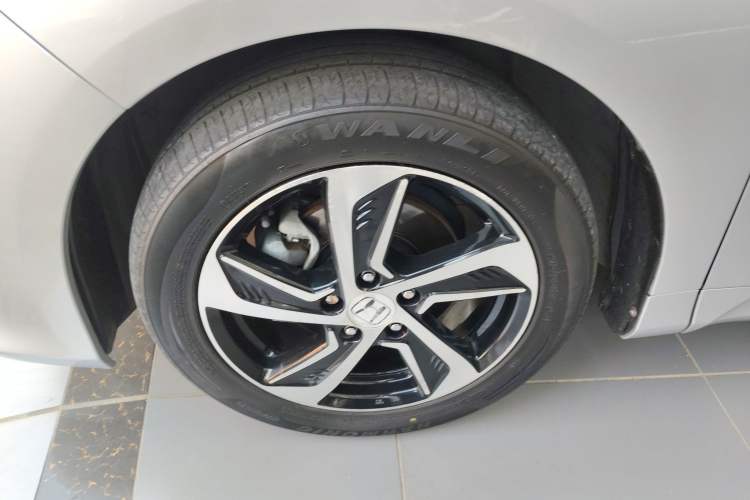 Used Honda Odyssey 2015 Updated Version 2.4L Smart Edition
