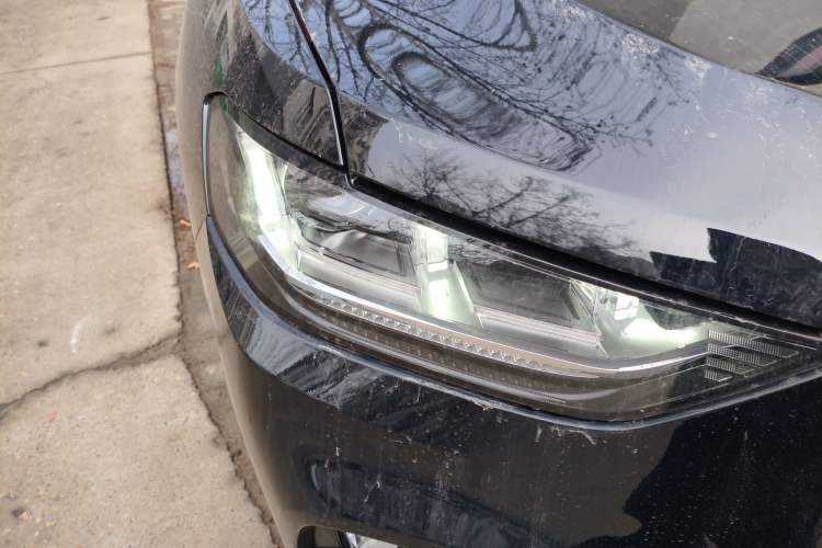 Used Wey VV5 2019 1.5T Two-Wheel Drive Smart Pioneer
