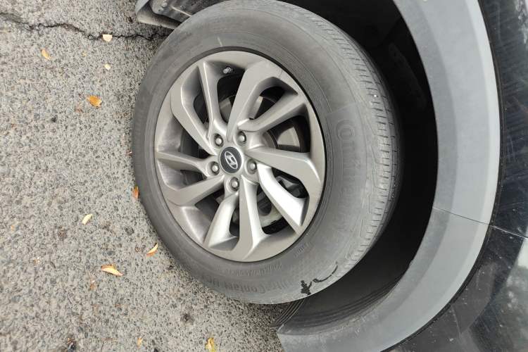 Used Hyundai Tucson 2015 1.6T Dual-Clutch Two-Wheel-Drive Smart Model