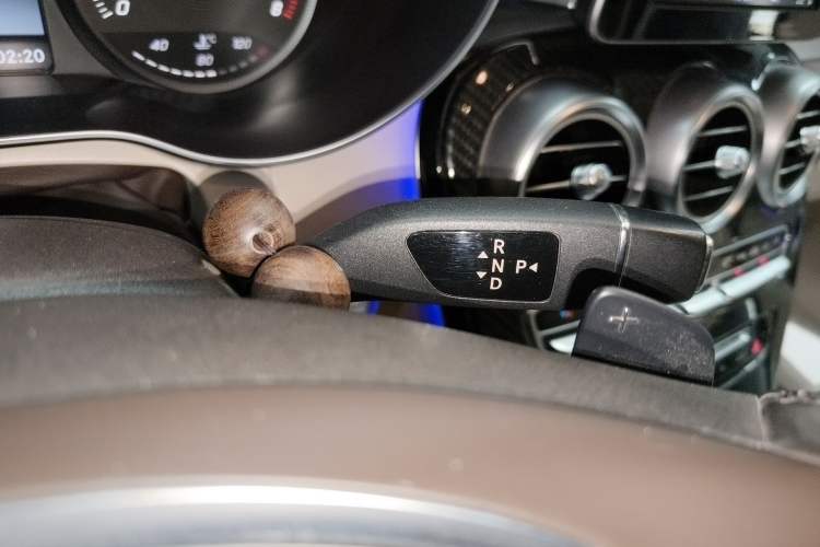 Used Mercedes-Benz GLC 2016 GLC 260 4MATIC Luxury Model
