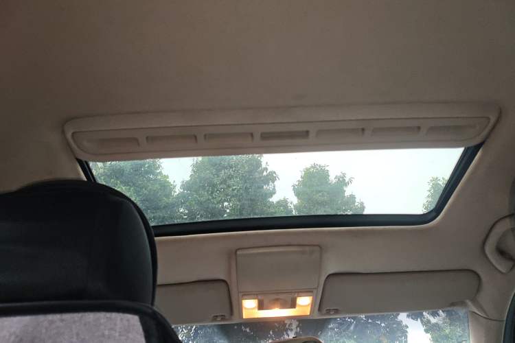 Used Volkswagen Polo 2011 Jingqu 1.6L Automatic Siku Edition Headliner