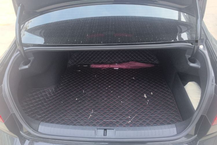 Used Volkswagen Magotan 2020 280TSI DSG Comfort Edition Trunk