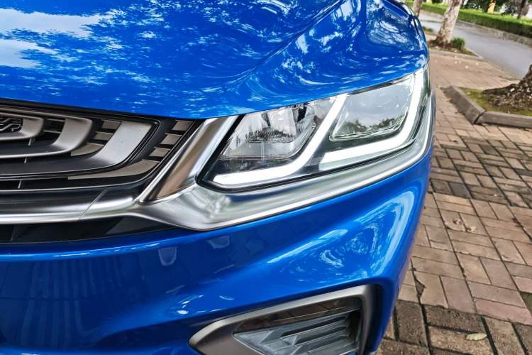 Used Geely Auto Coolray 2019 260T DCT Explorer China V Standard