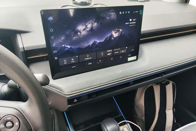 Used Toyota Corolla 2024 1.8L Smart Electric Hybrid Dual-Engine Elite Edition