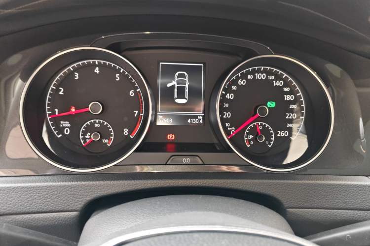 Used Volkswagen Golf 2019 1.6L Automatic Comfort Model China V Standard Instrument Cluster