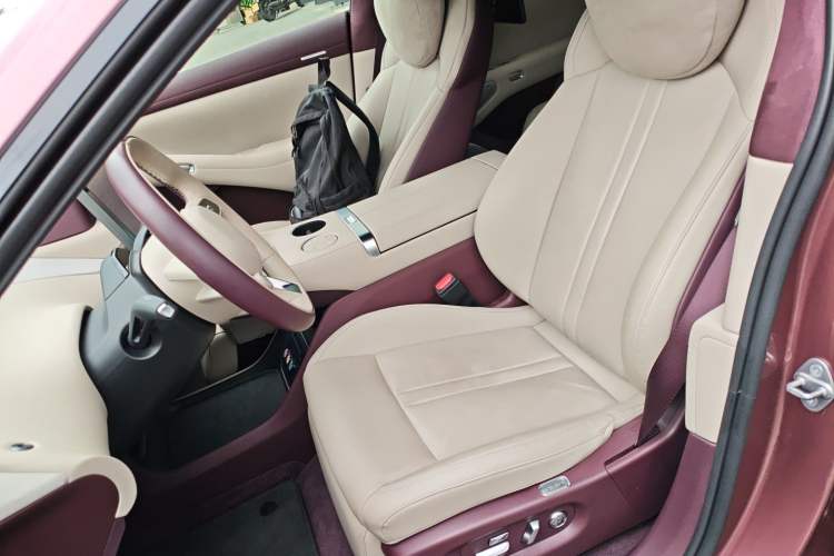 Used Xiaomi Auto YU7 2025 Ultra-Long Range High-Performance All-Wheel-Drive Max Edition