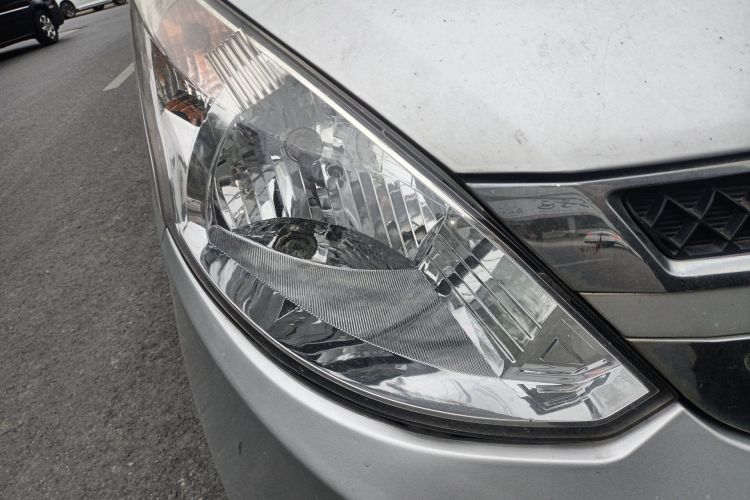 Used Wuling Rongguang V 2018 1.5L Standard Version
